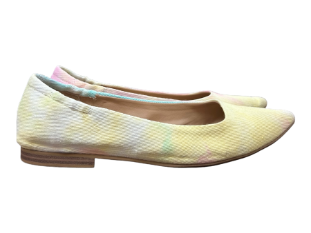 Yellow Shoes Flats By Kaari Blue, Size: 7 Online Hot Sale