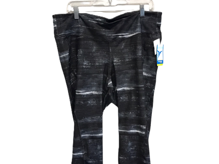 Black Athletic Capris By Old Navy, Size: 1x Online now